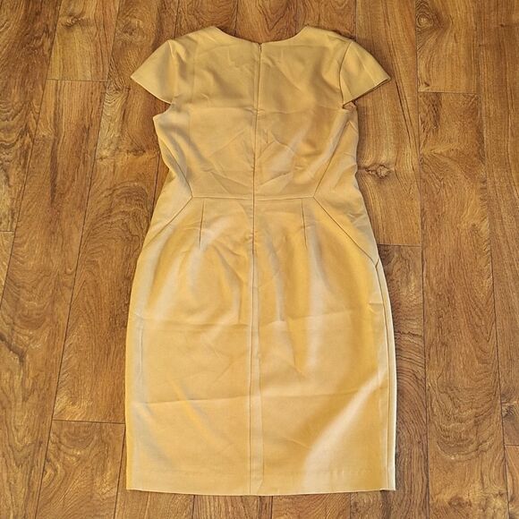 Banana Republic Factory Mustard Short Sleeve Midi Sheath Dress Size 10 - Picture 9 of 13